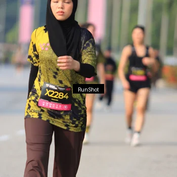 Runner Photo 6997140