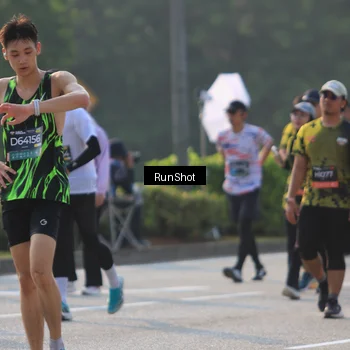 Runner Photo 6997163