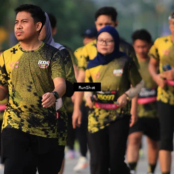 Runner Photo 6997172