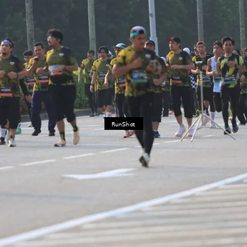 Runner Photo 6997193