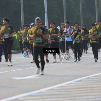 Runner Photo 6997196