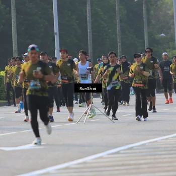 Runner Photo 6997209