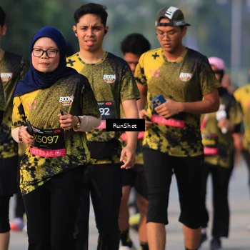 Runner Photo 6997218