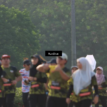 Runner Photo 6997244