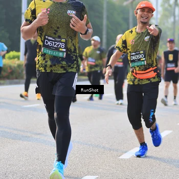 Runner Photo 6997332