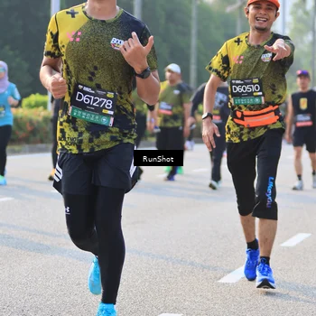 Runner Photo 6997335