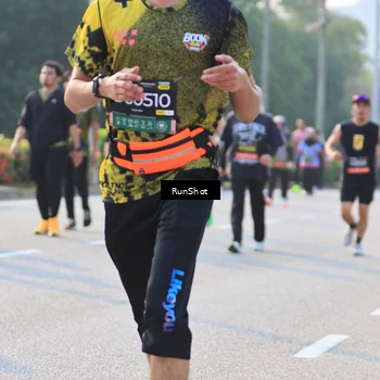 Runner Photo 6997341