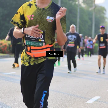 Runner Photo 6997342