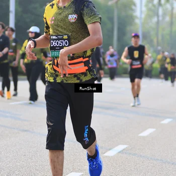 Runner Photo 6997365