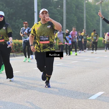 Runner Photo 6997368