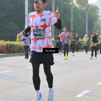 Runner Photo 6997389