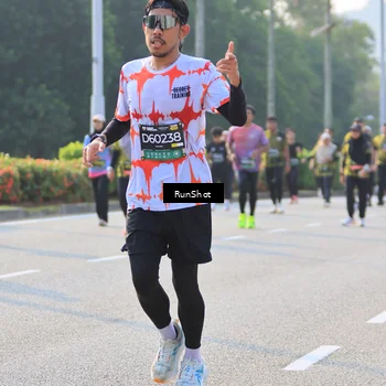 Runner Photo 6997391