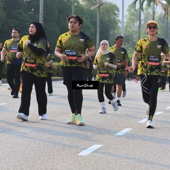 Runner Photo 6997406
