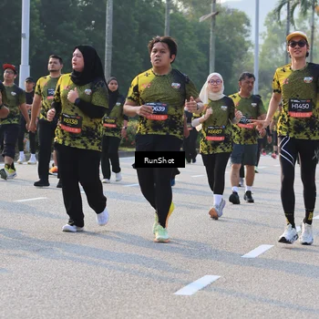 Runner Photo 6997407