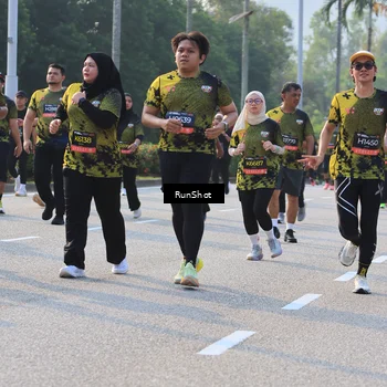 Runner Photo 6997408