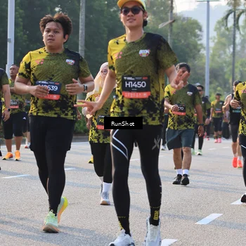 Runner Photo 6997412