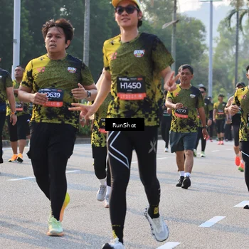 Runner Photo 6997416