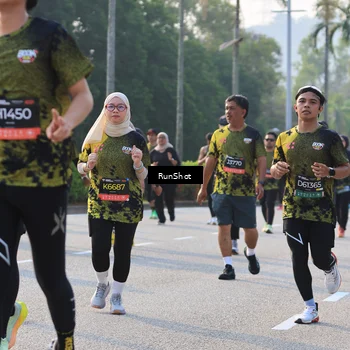 Runner Photo 6997419