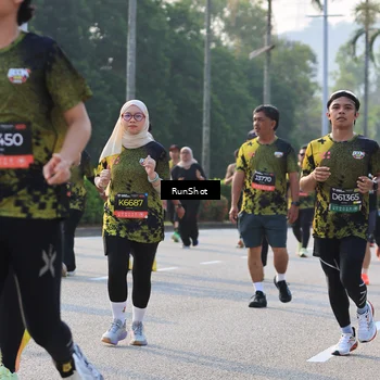 Runner Photo 6997422