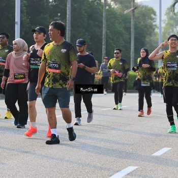 Runner Photo 6997436