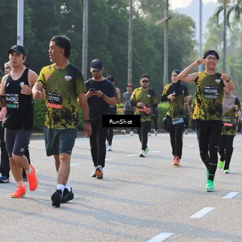 Runner Photo 6997440