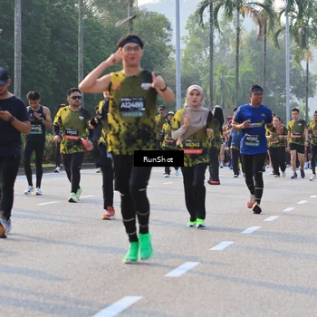 Runner Photo 6997446