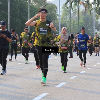 Runner Photo 6997447