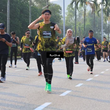 Runner Photo 6997453