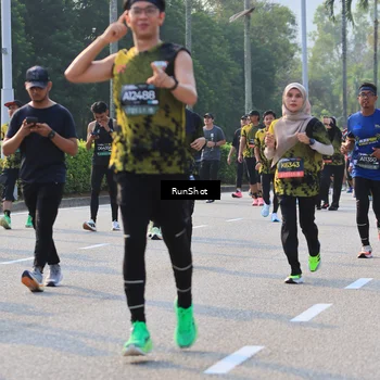 Runner Photo 6997461