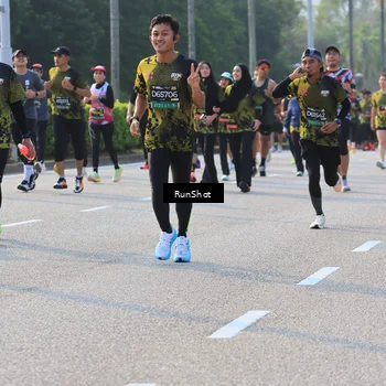 Runner Photo 6997462