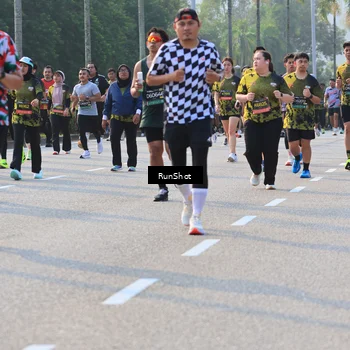 Runner Photo 6997488