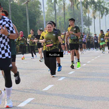 Runner Photo 6997505