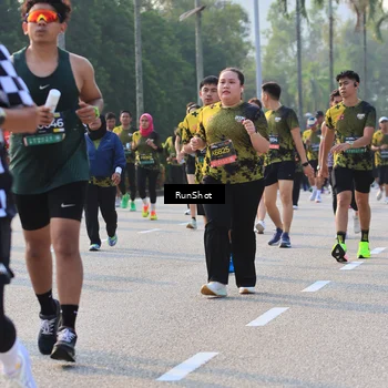 Runner Photo 6997517