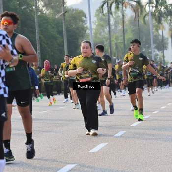 Runner Photo 6997518