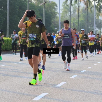 Runner Photo 6997544