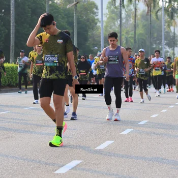 Runner Photo 6997549