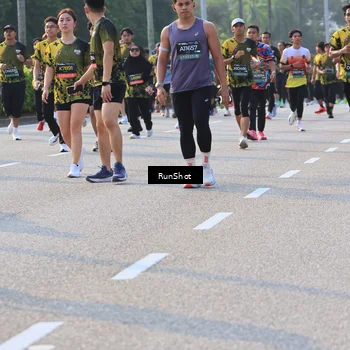 Runner Photo 6997564