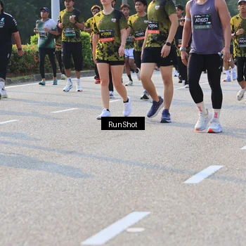 Runner Photo 6997574