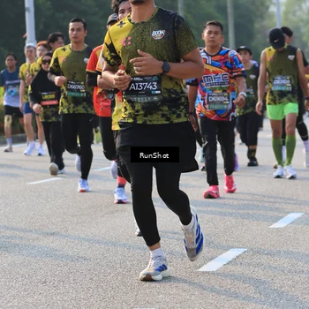 Runner Photo 6997621