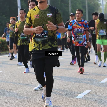 Runner Photo 6997633