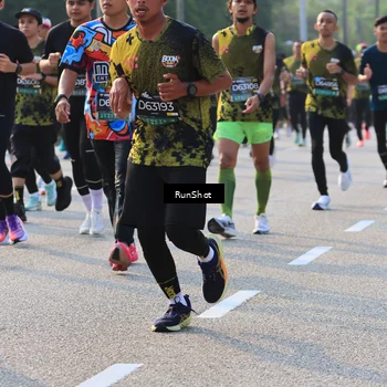 Runner Photo 6997643
