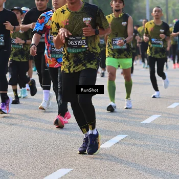 Runner Photo 6997645