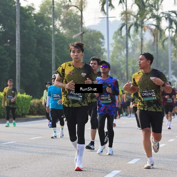 Runner Photo 6997678