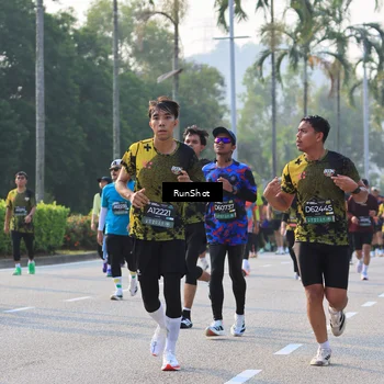 Runner Photo 6997679