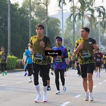 Runner Photo 6997686