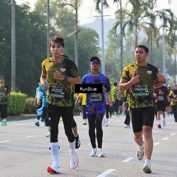 Runner Photo 6997687