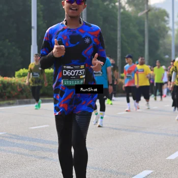 Runner Photo 6997707