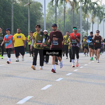 Runner Photo 6997720