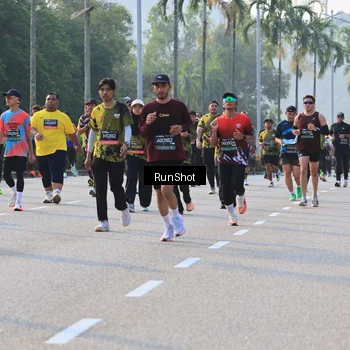 Runner Photo 6997721
