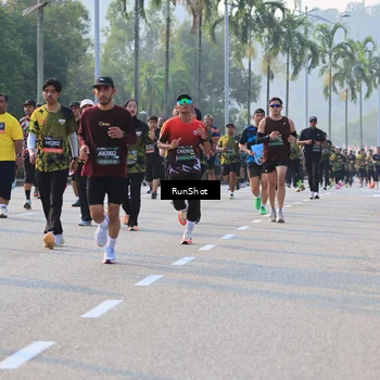Runner Photo 6997741